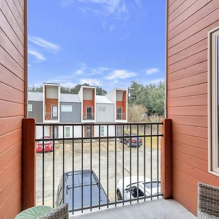Cozy 2 Bed Townhome Near The Hospital Lafayette Buitenkant foto